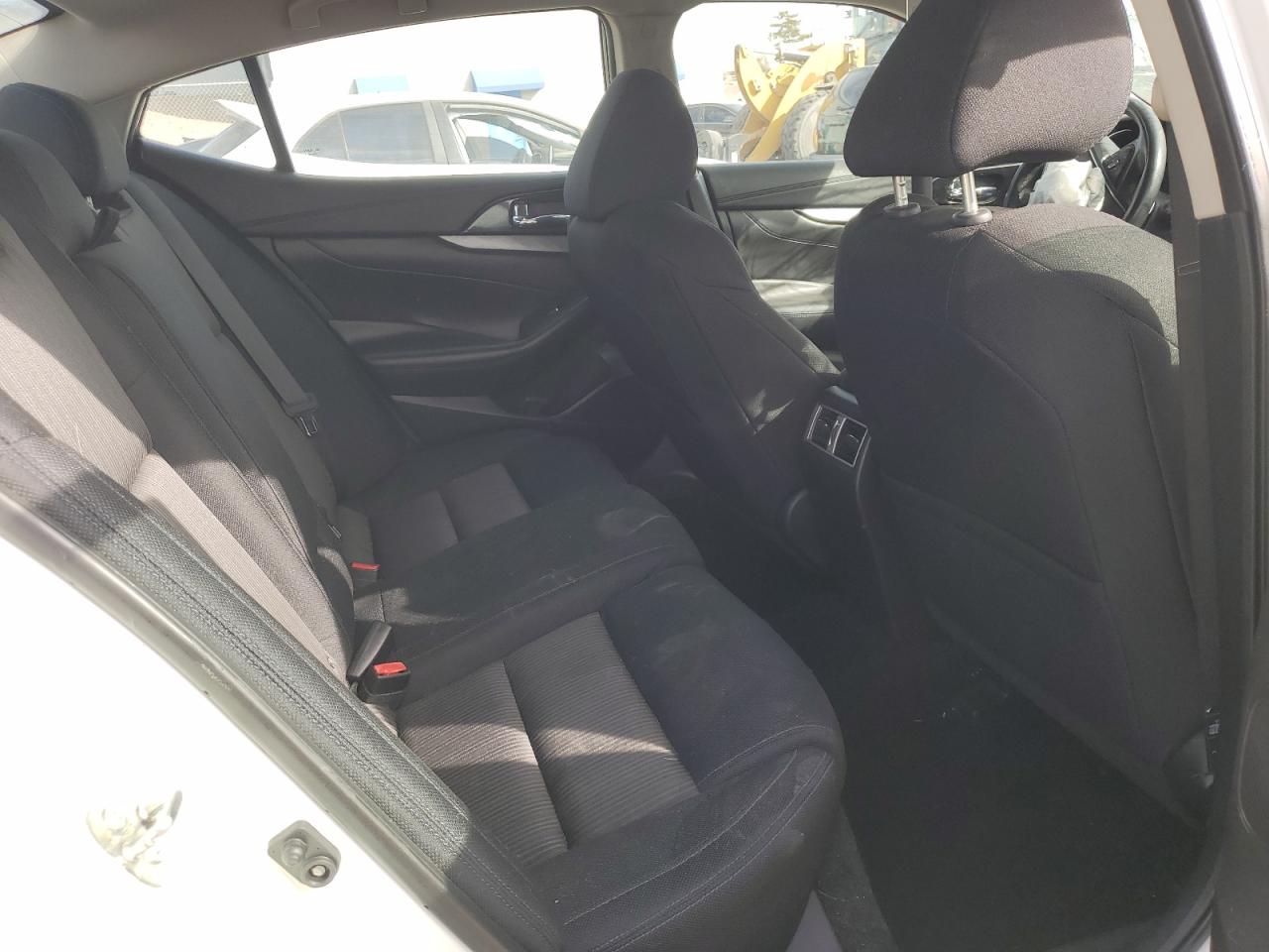 2018 Nissan Maxima - Image 10