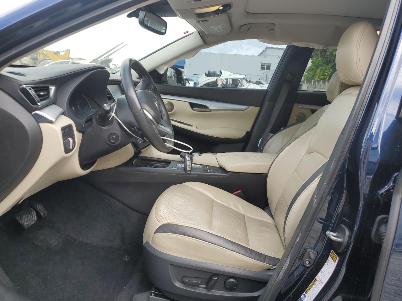 2019 Infiniti QX50 - Image 7