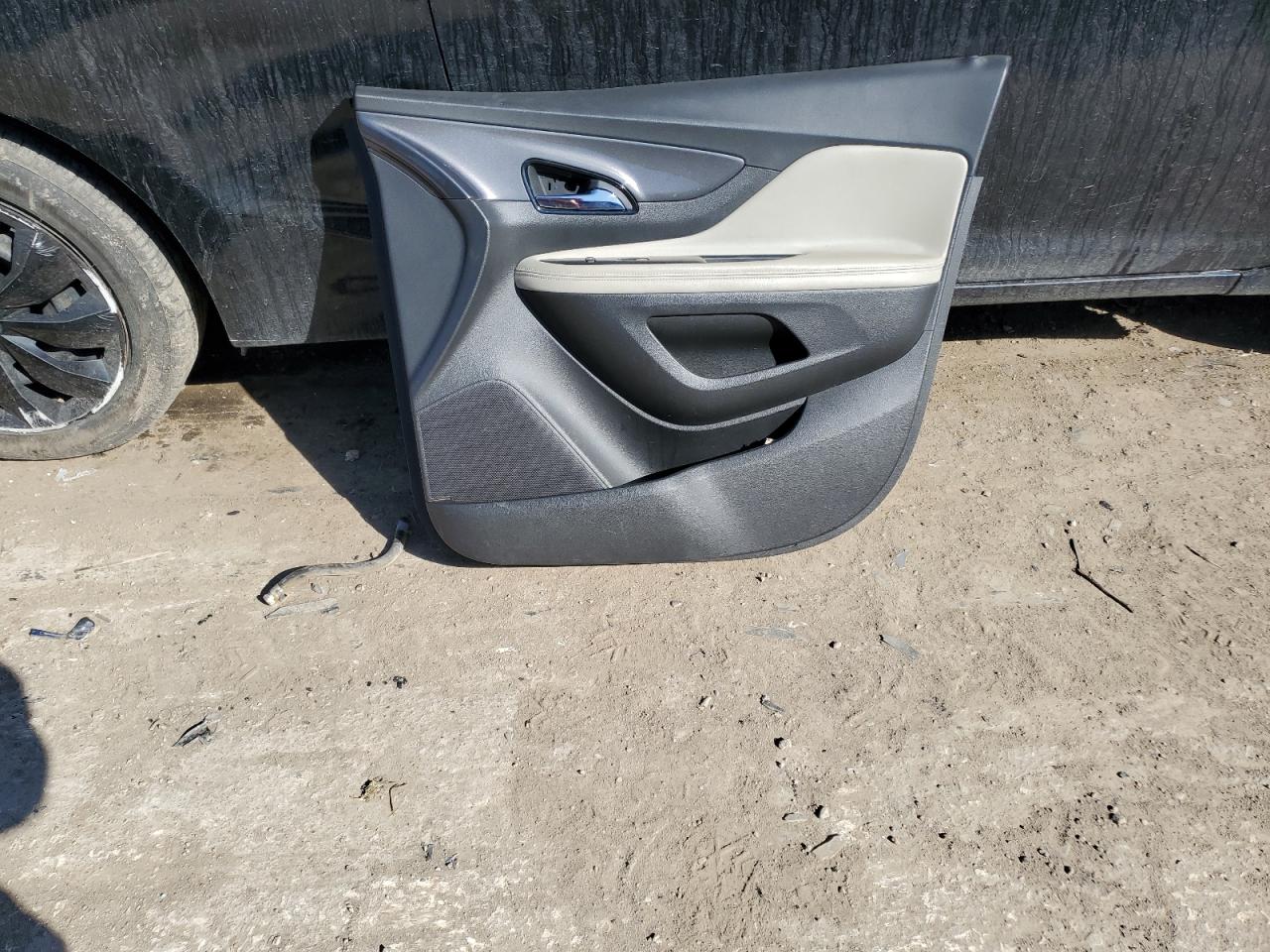 2019 Buick Encore Essence VIN: KL4CJCSB3KB712840 Lot: 47850765