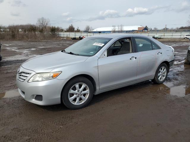 2011 Toyota Camry Base продається в Columbia Station, OH - Rear End