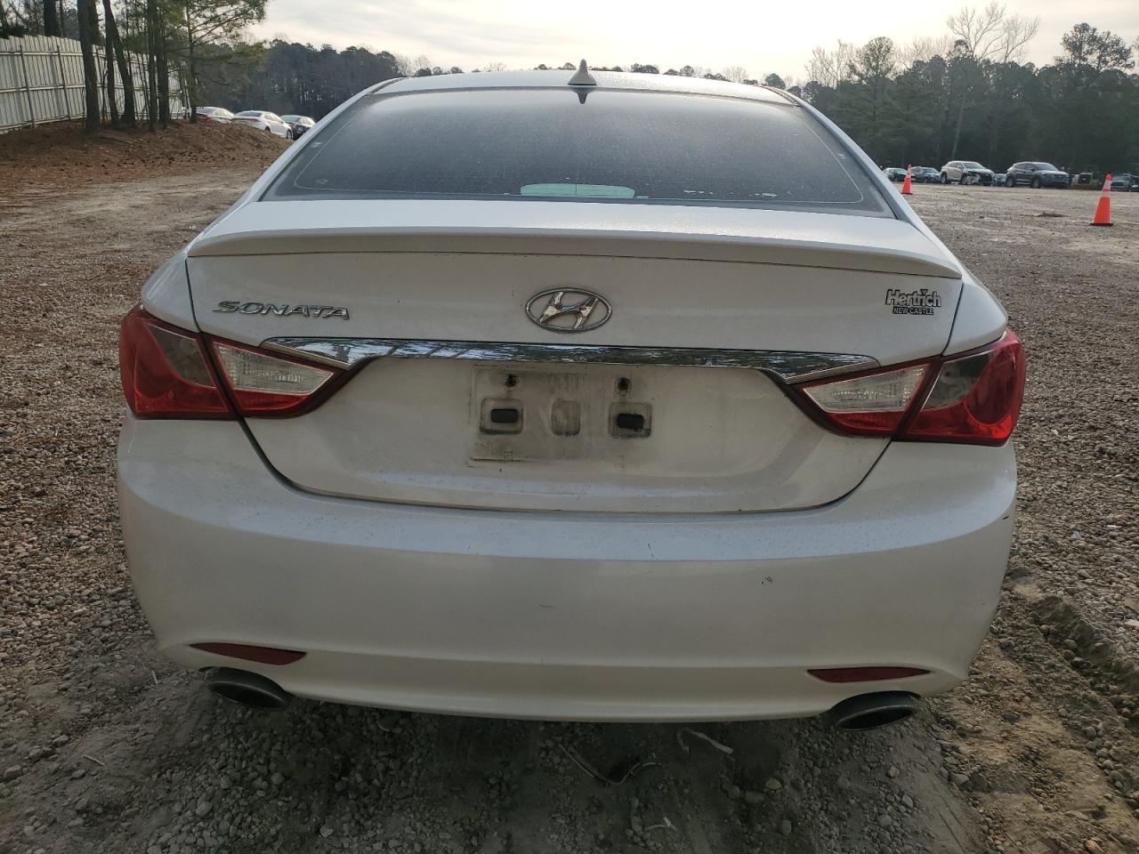 2013 Hyundai Sonata - Image 6