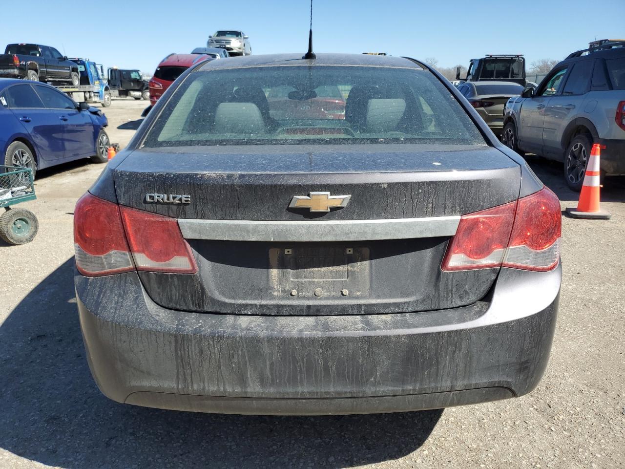 2011 Chevrolet Cruze - Image 6