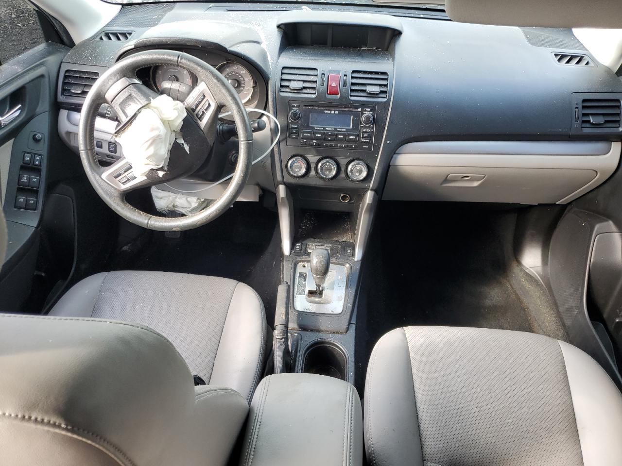 2015 Subaru Forester - Image 8