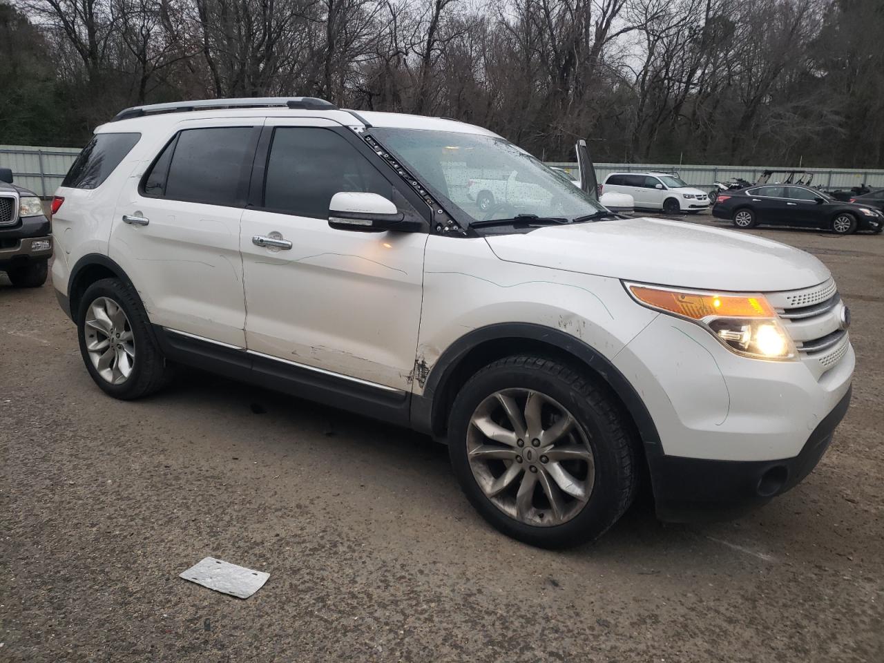 2015 Ford Explorer - Image 4