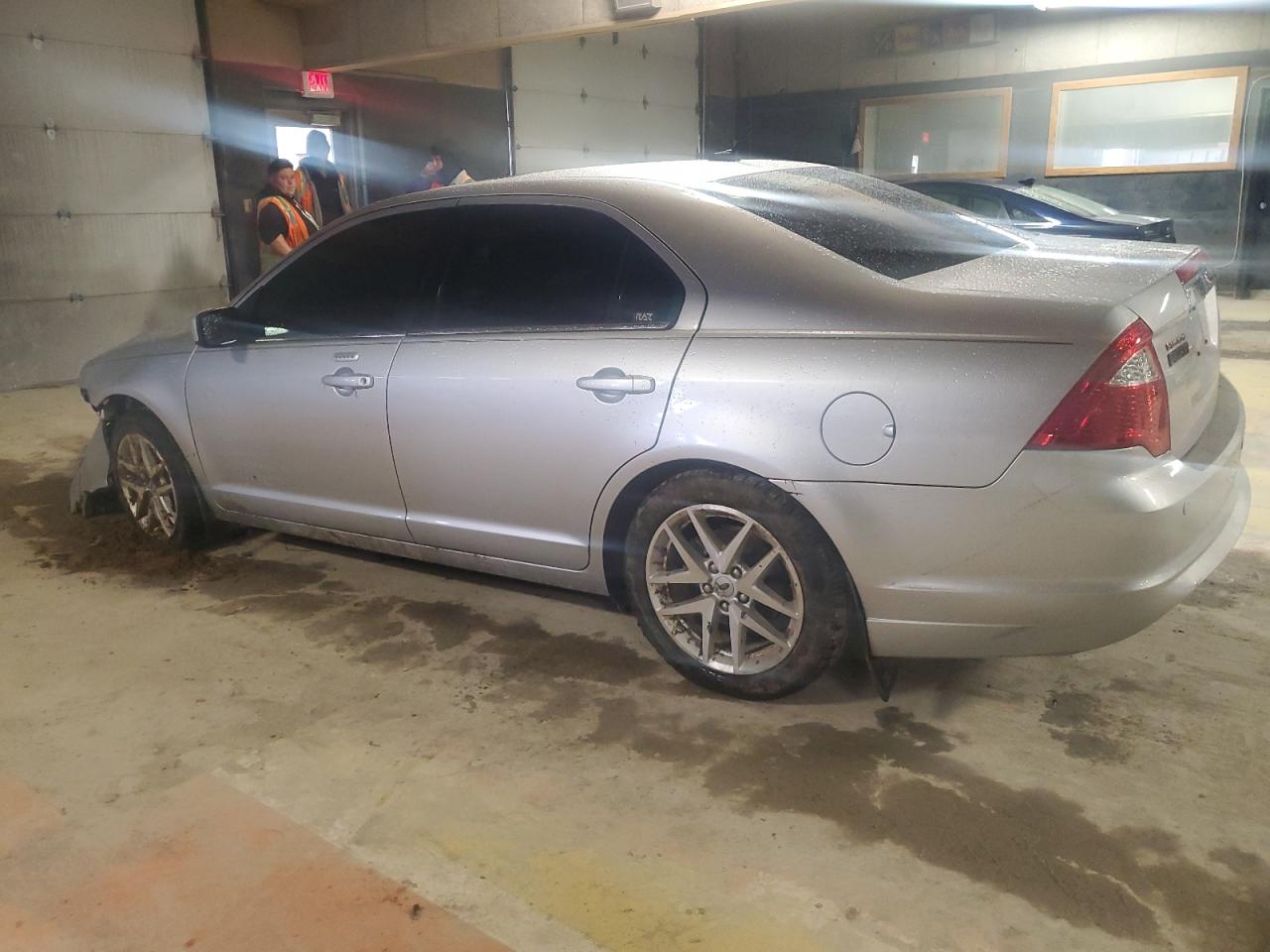 2012 Ford Fusion - Image 2