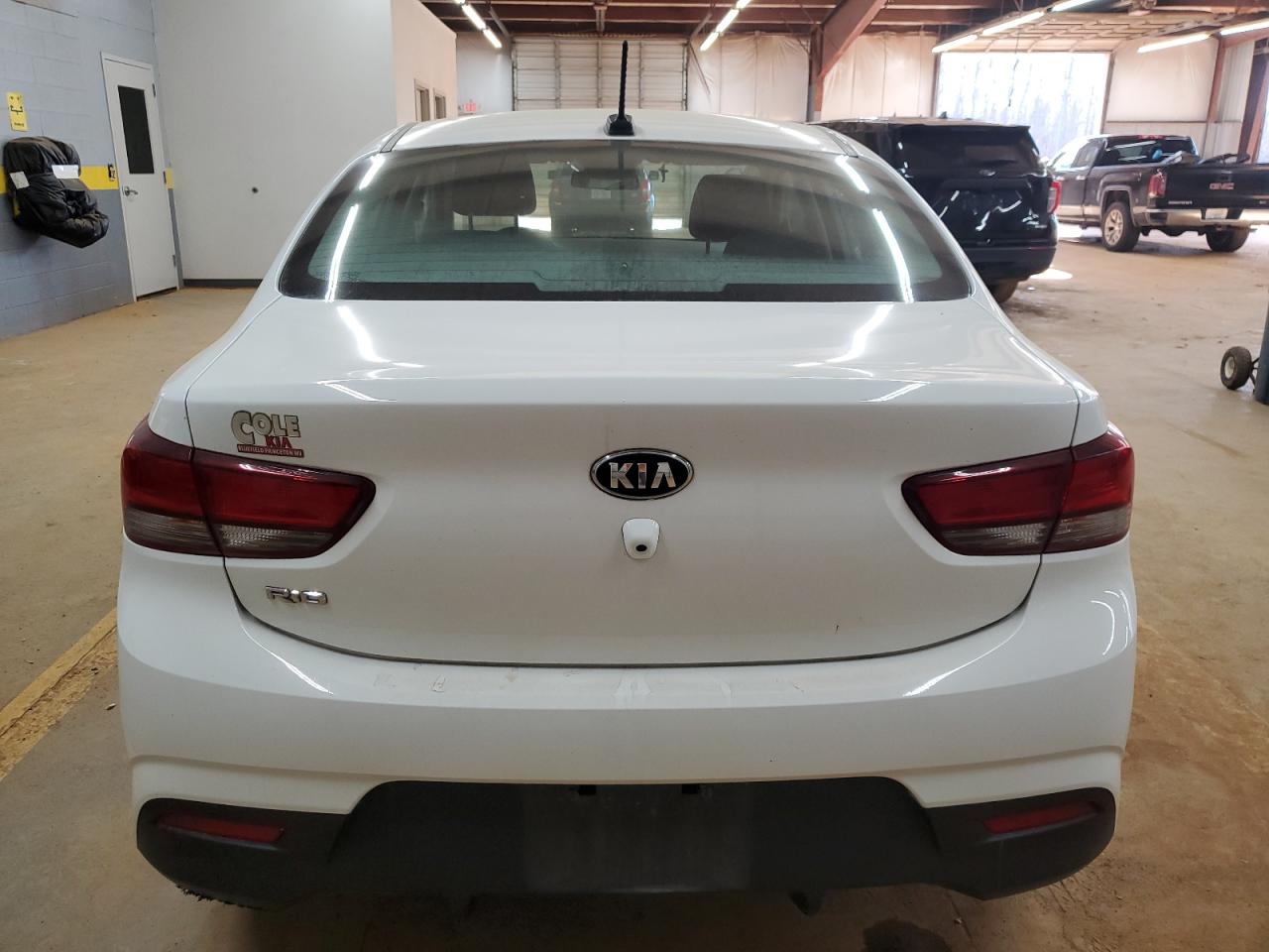 2020 Kia Rio - Image 6