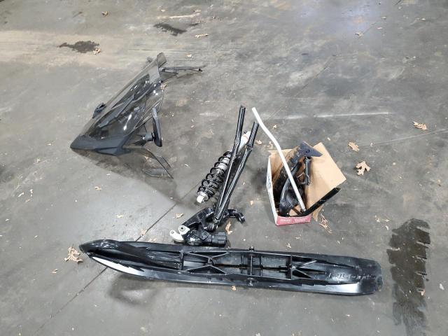 2020 SKIDOO RENEGADE