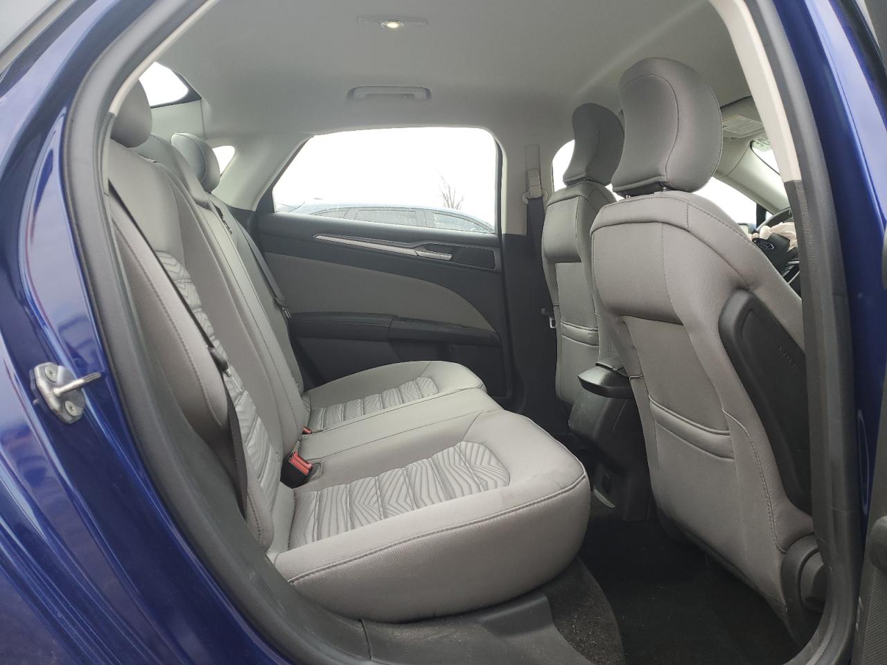 2016 Ford Fusion - Image 10