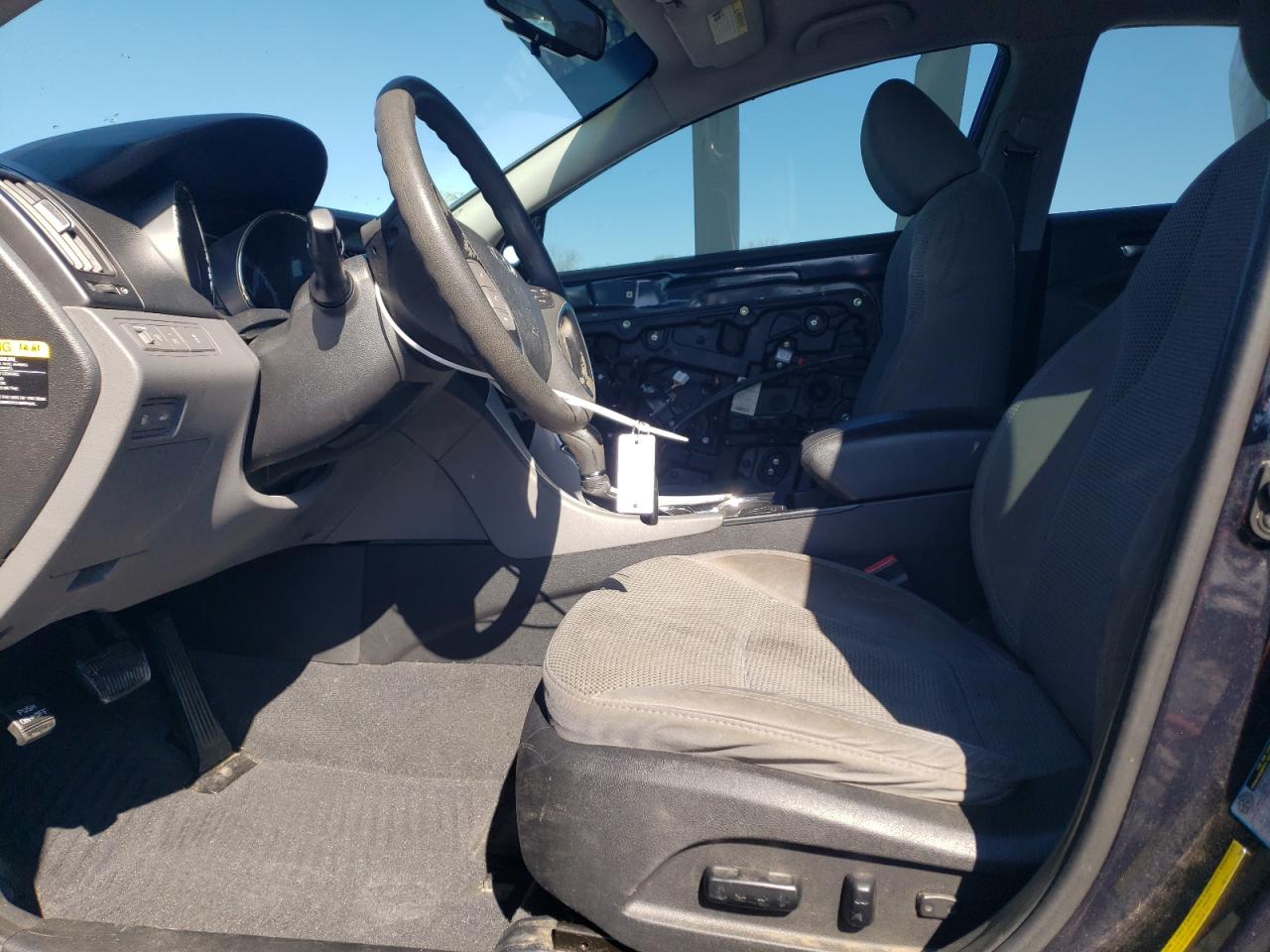 2013 Hyundai Sonata - Image 7