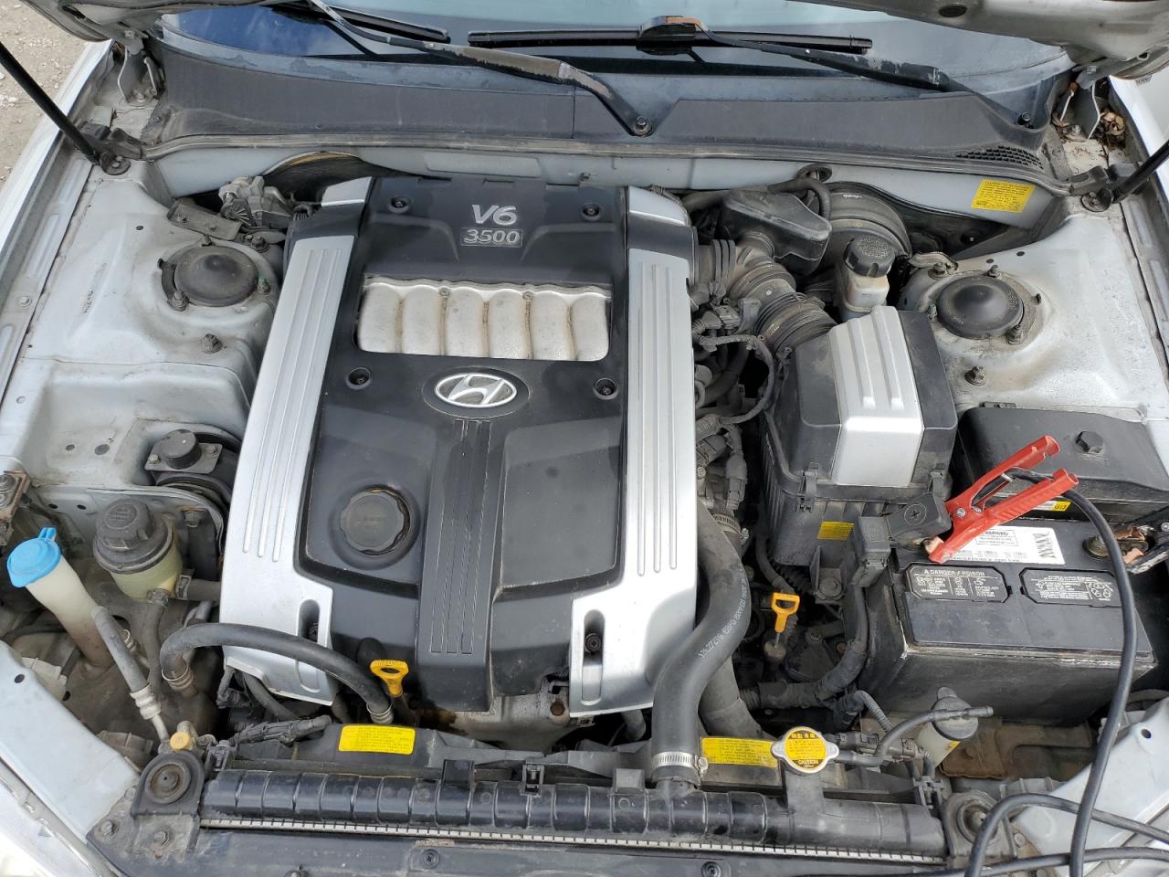 2005 Hyundai Grandeur - Image 11