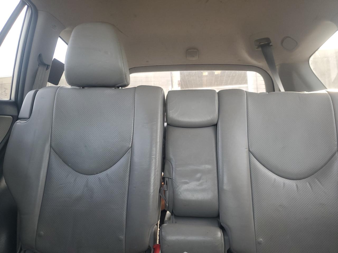 2012 Toyota RAV 4 - Image 10