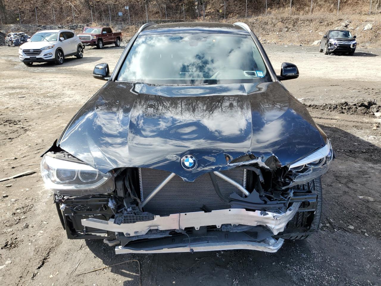 2019 BMW X3 - Image 5