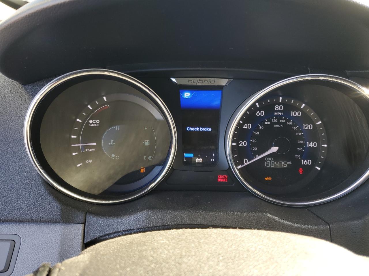 2012 Hyundai Sonata - Image 9