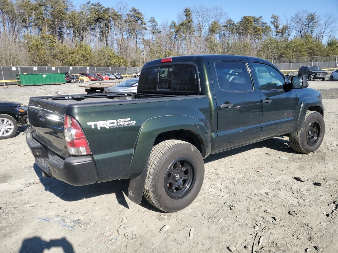 2013 Toyota Tacoma - Image 3