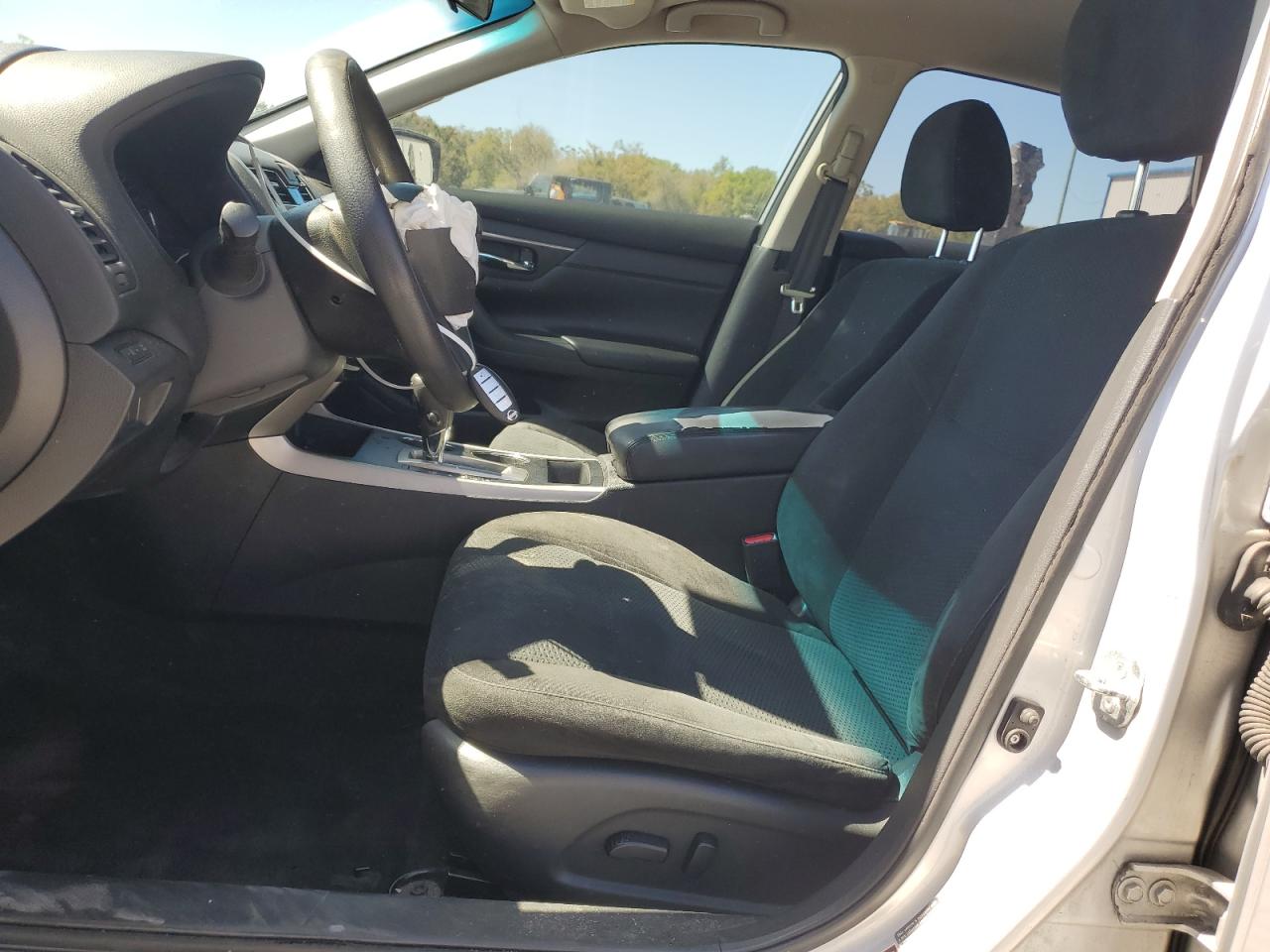 2015 Nissan Altima - Image 7