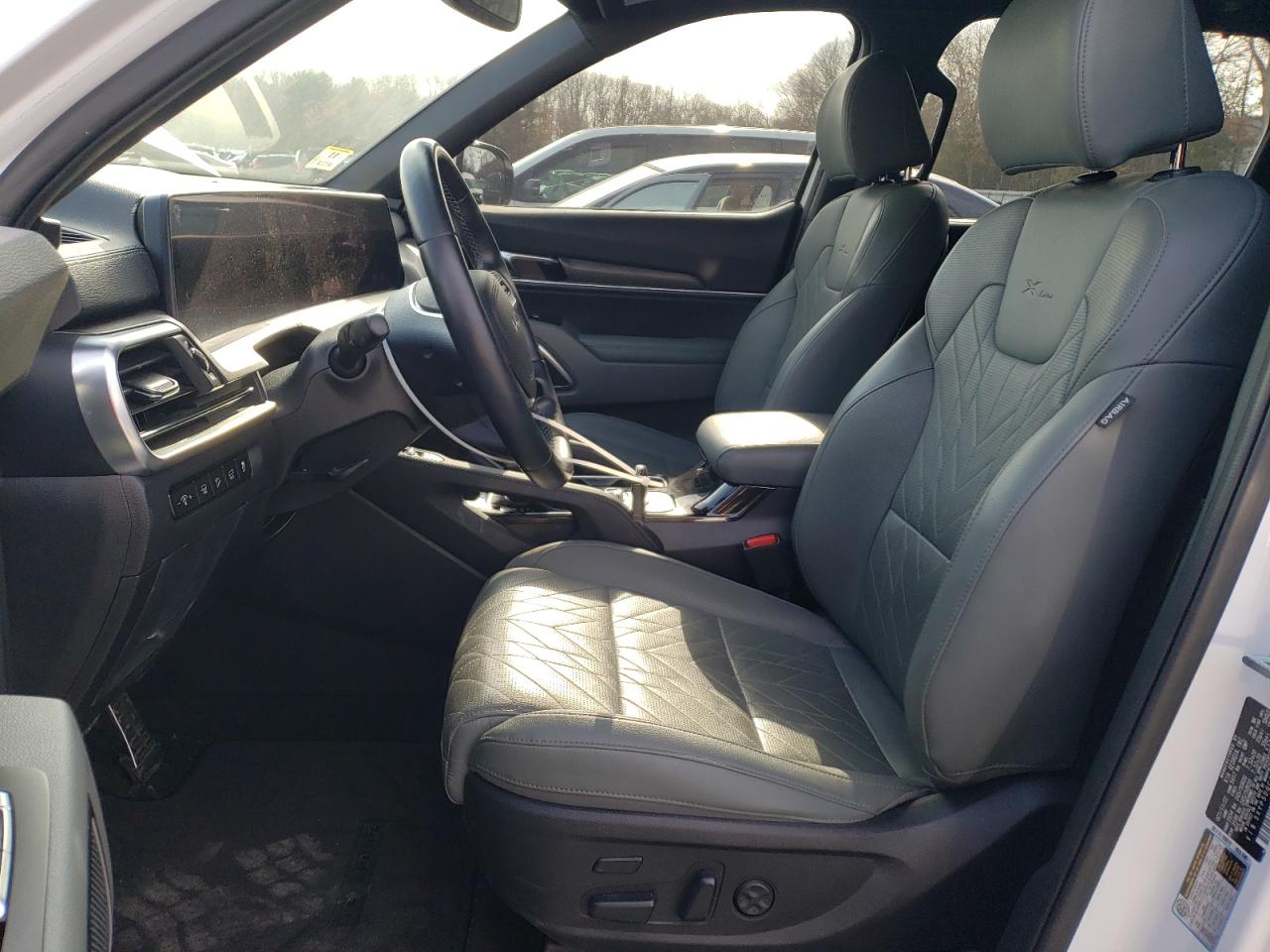 2023 Kia Telluride - Image 7