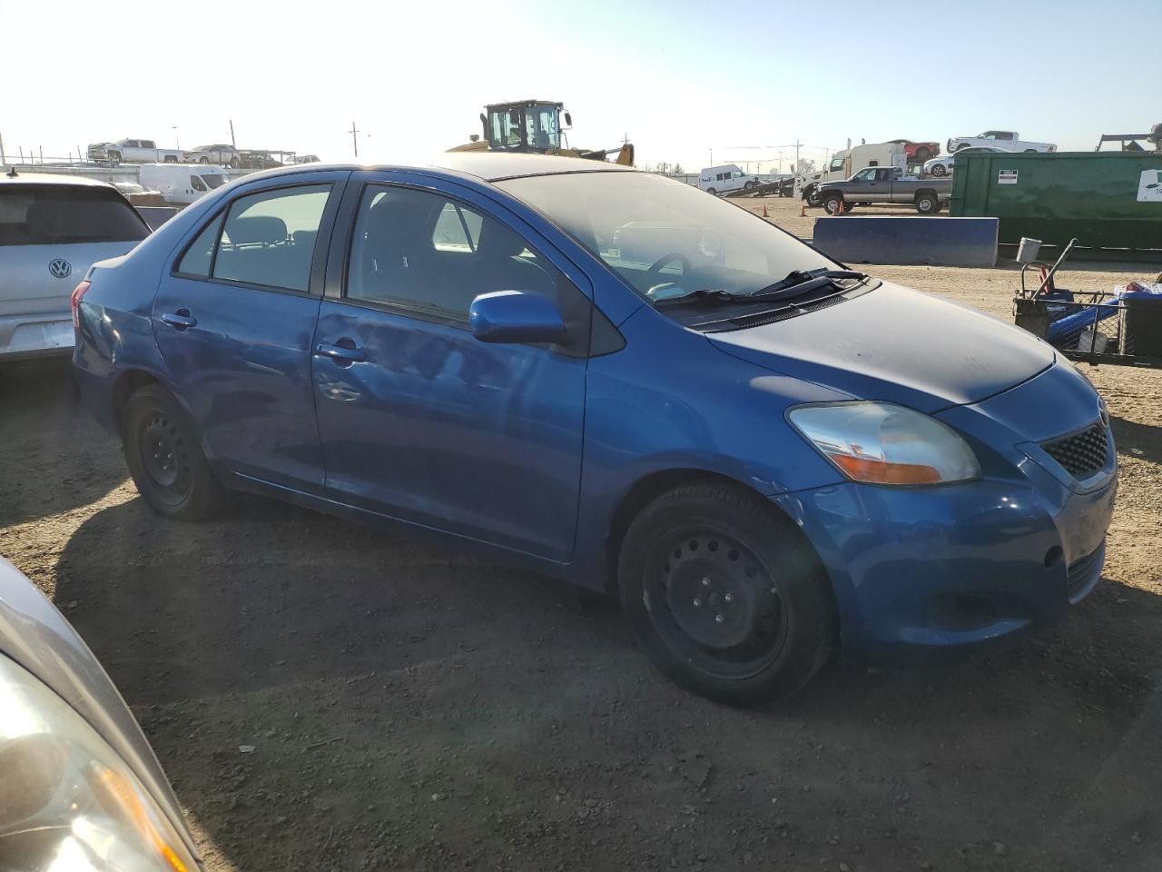 TOYOTA YARIS 2010 VIN JTDBT4K39A1376707 zdjęcie 4