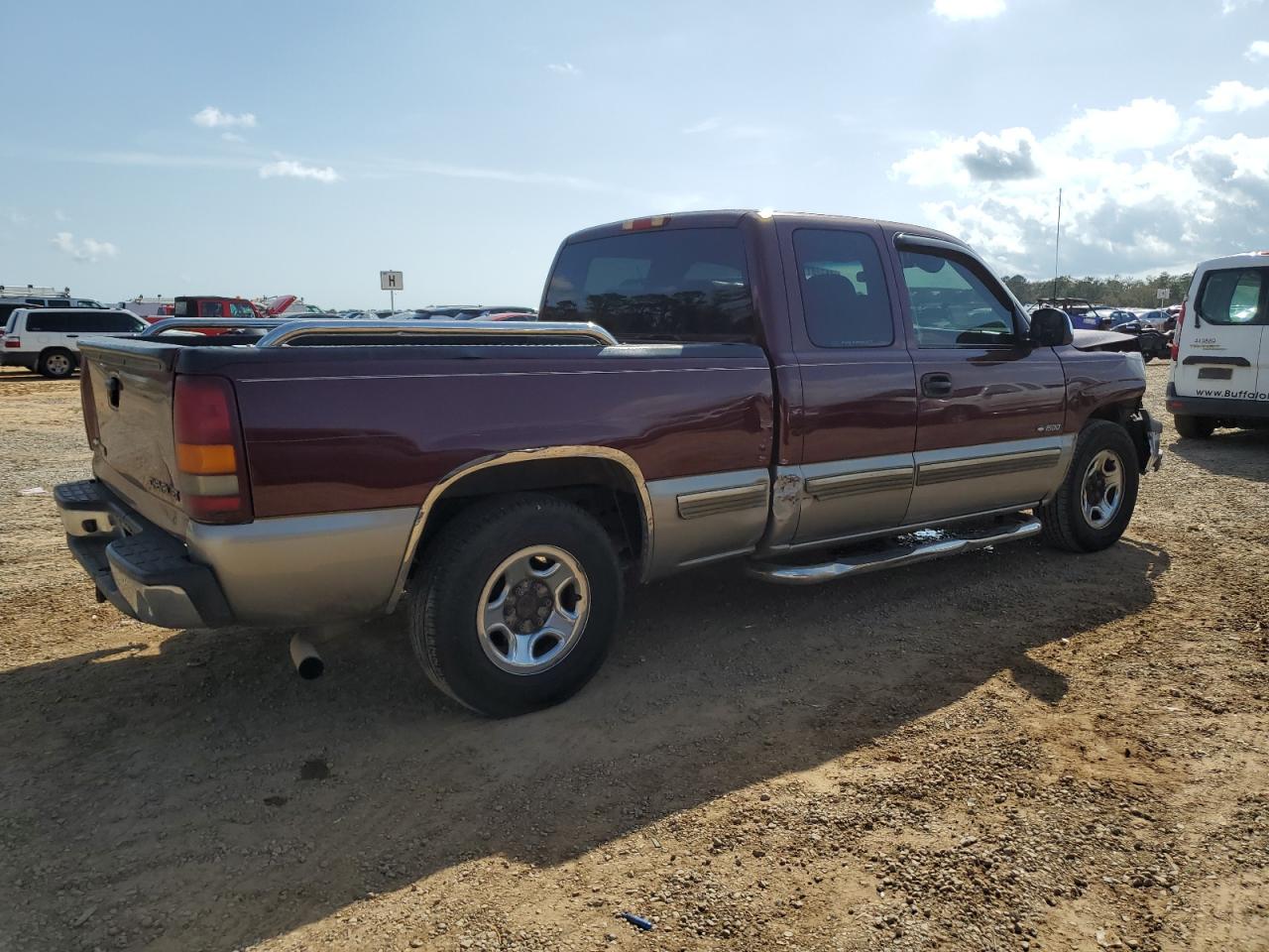 2002 Chevrolet Silverado - Image 3