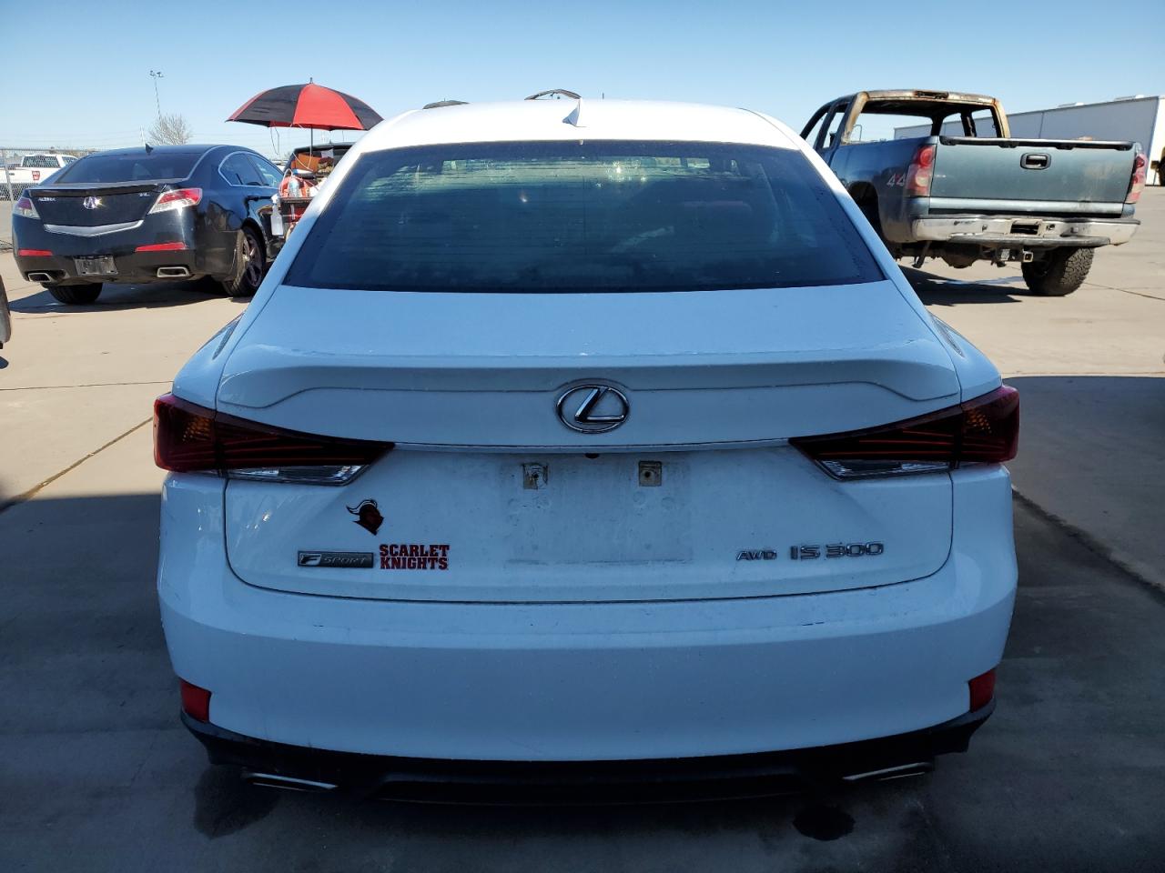 2018 Lexus IS - Image 6