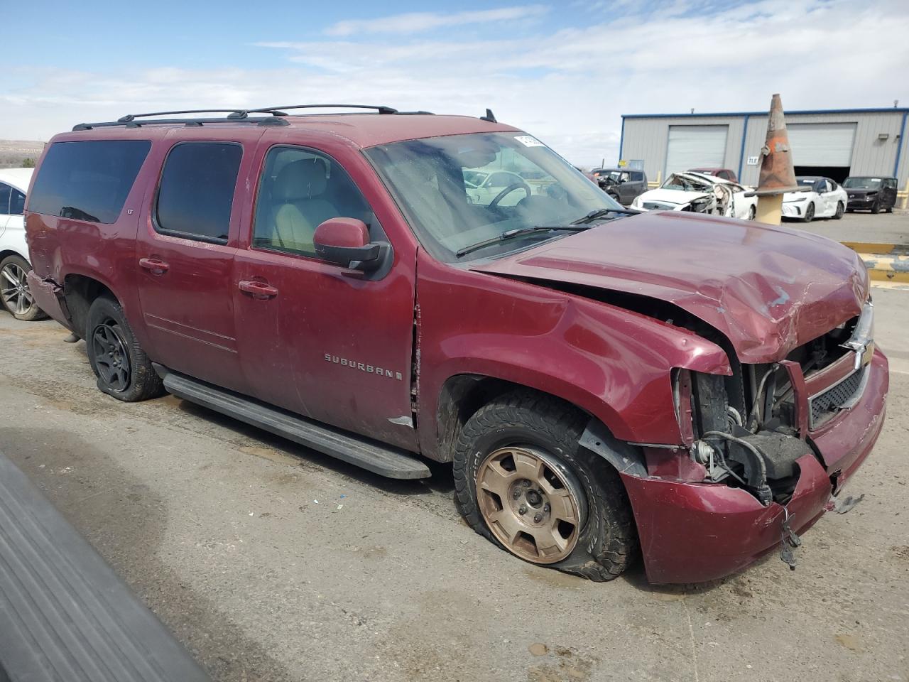 2007 Chevrolet Suburban - Image 4