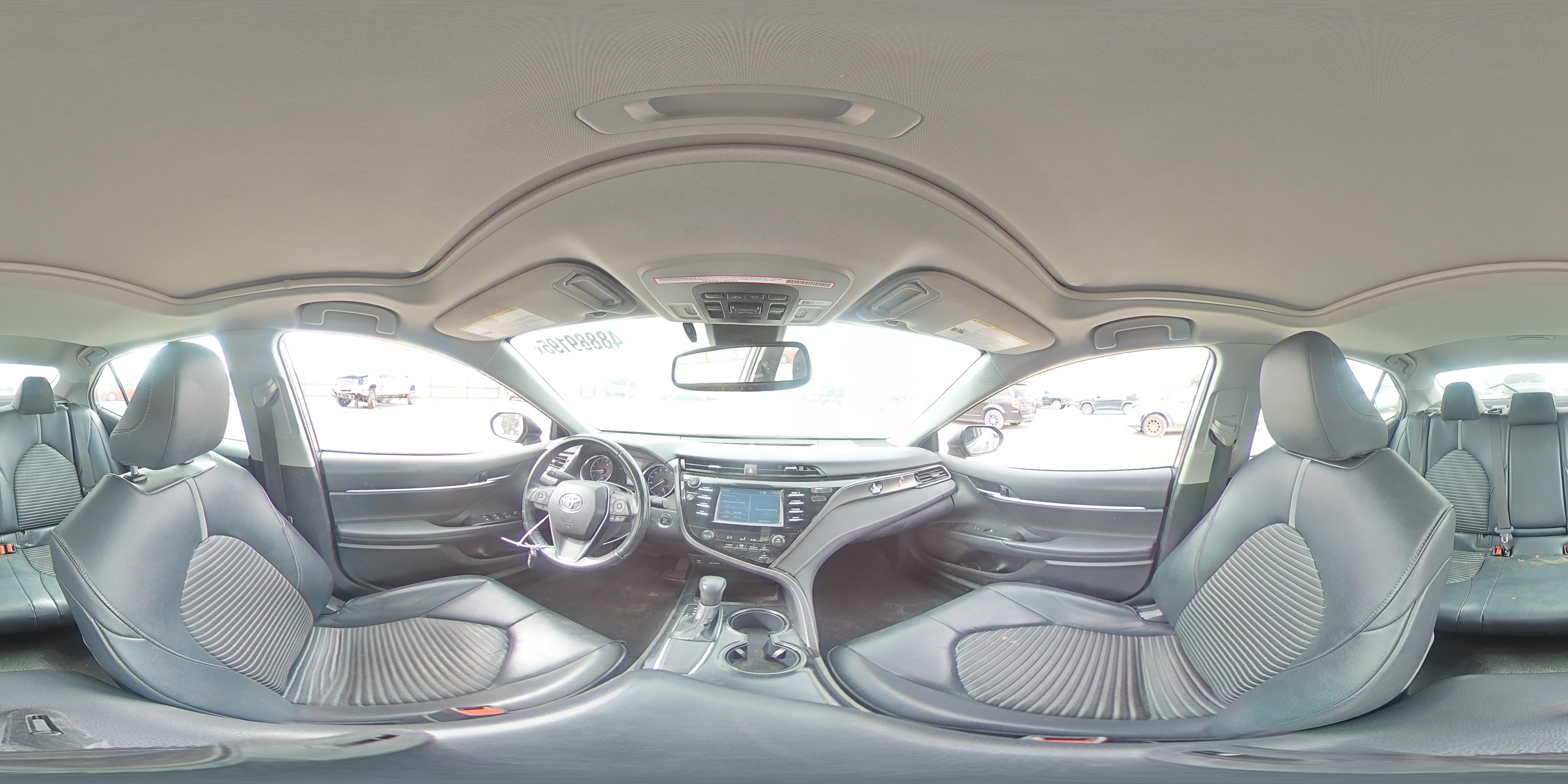 2019 Toyota Camry - Image 12