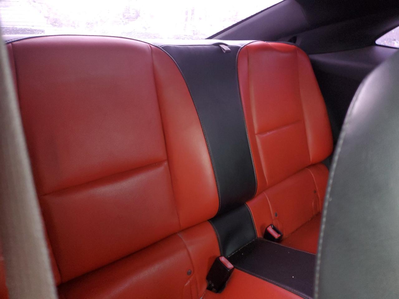 2010 Chevrolet Camaro - Image 11