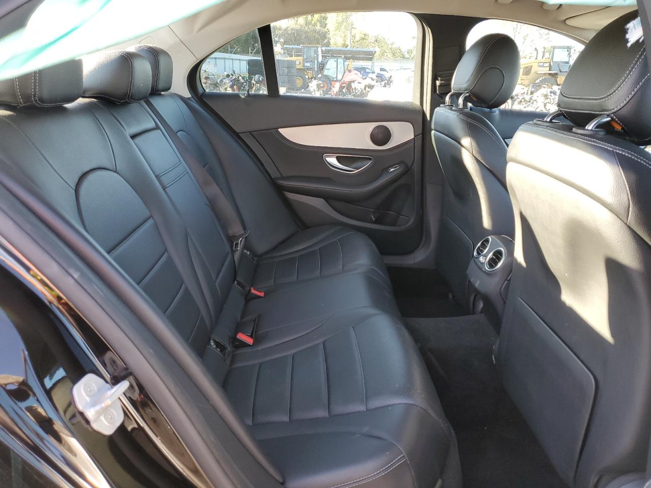 2015 Mercedes-Benz C-klasse - Image 11