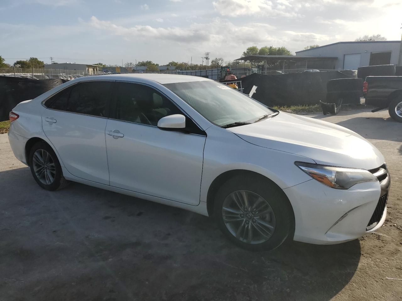 2017 Toyota Camry - Image 4