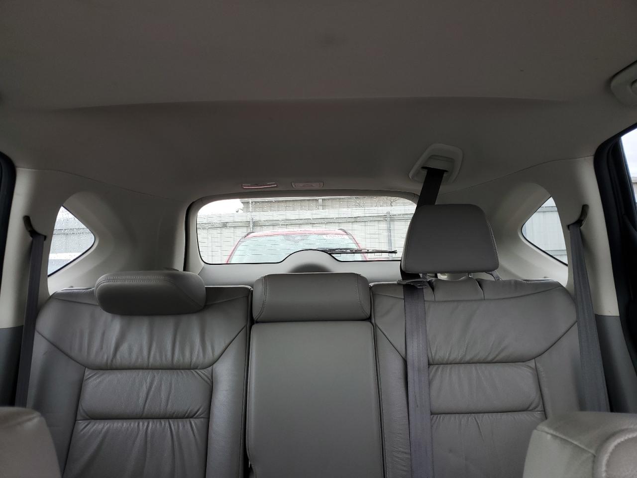 2012 Honda CR-V - Image 10