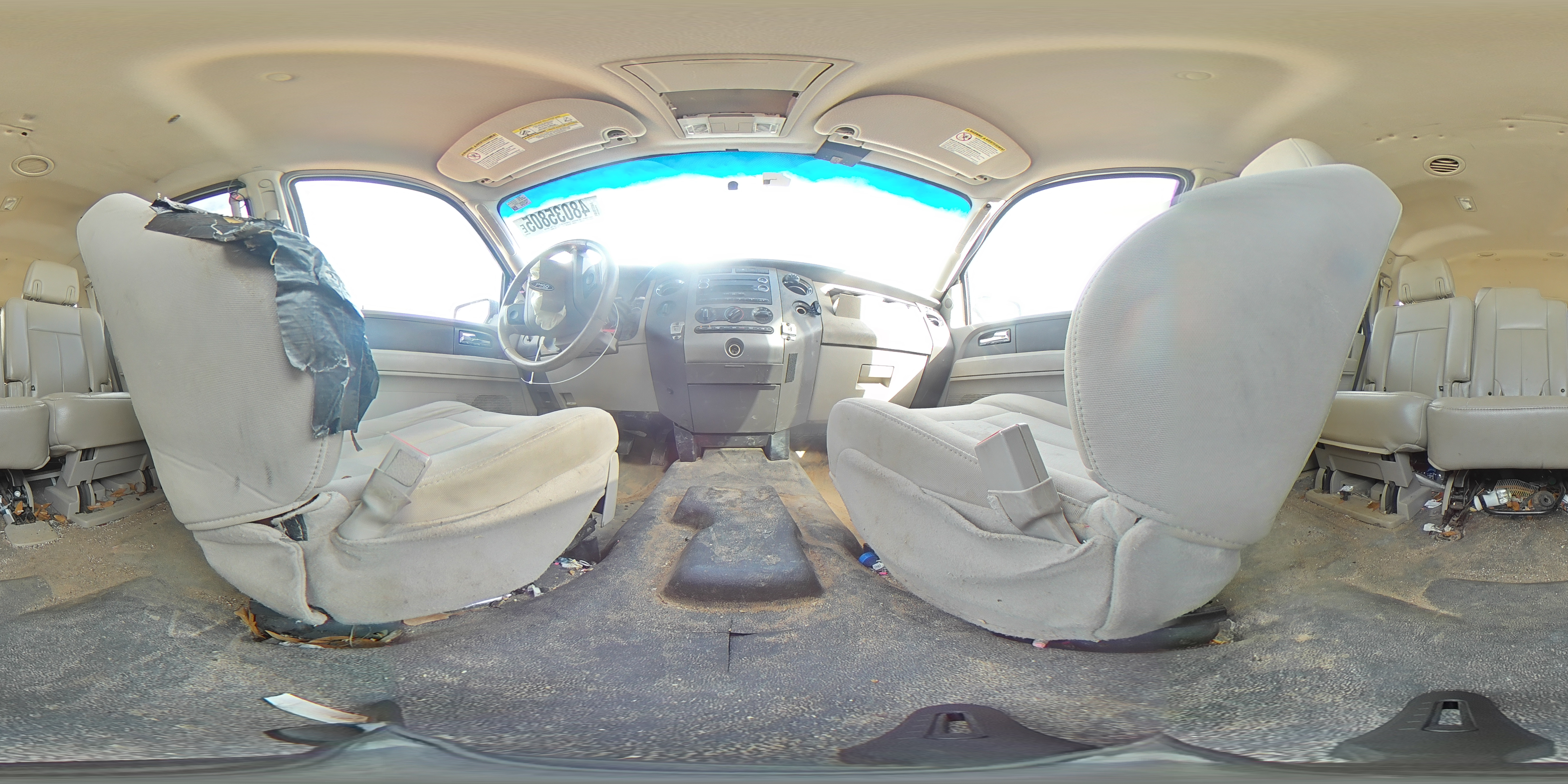 2011 Ford Expedition - Image 14