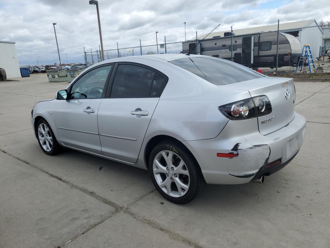 2009 Mazda 3 - Image 2