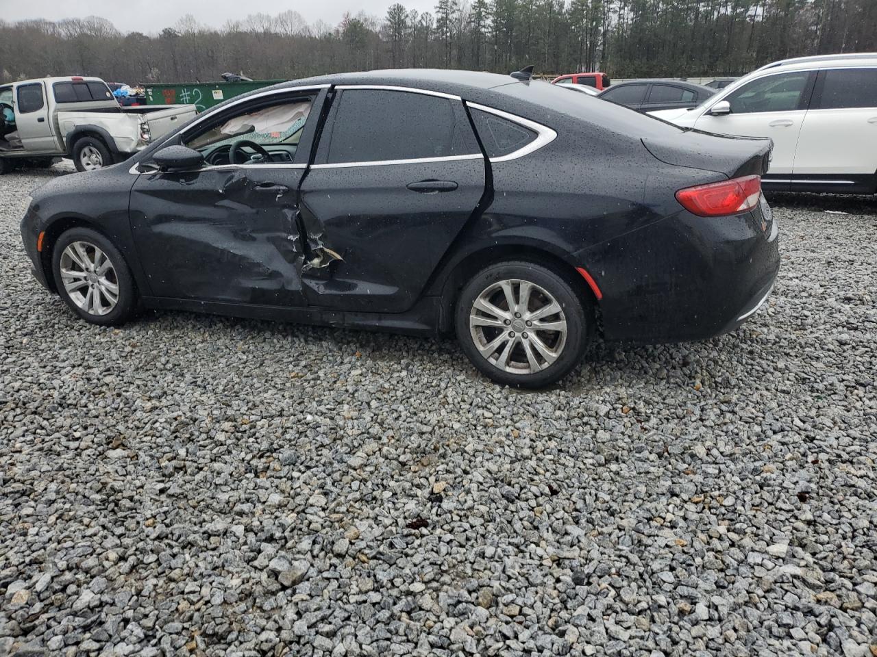 2016 Chrysler 200 - Image 2