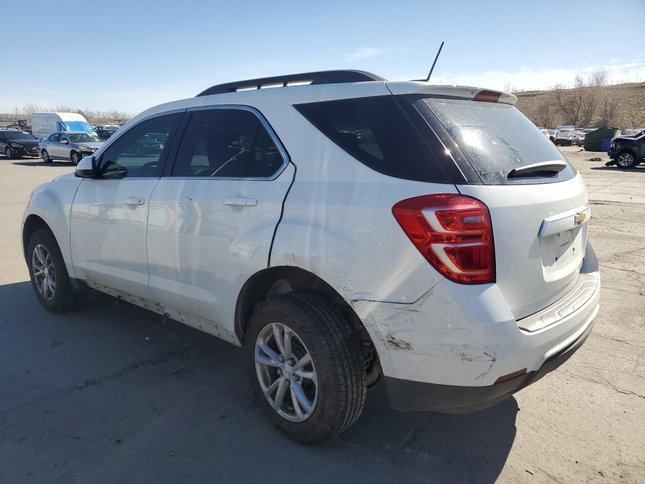 2016 Chevrolet Equinox - Image 2