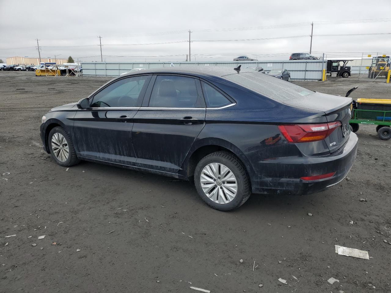 2019 Volkswagen Jetta - Image 2