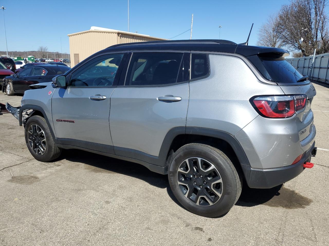 2020 Jeep Compass - Image 2