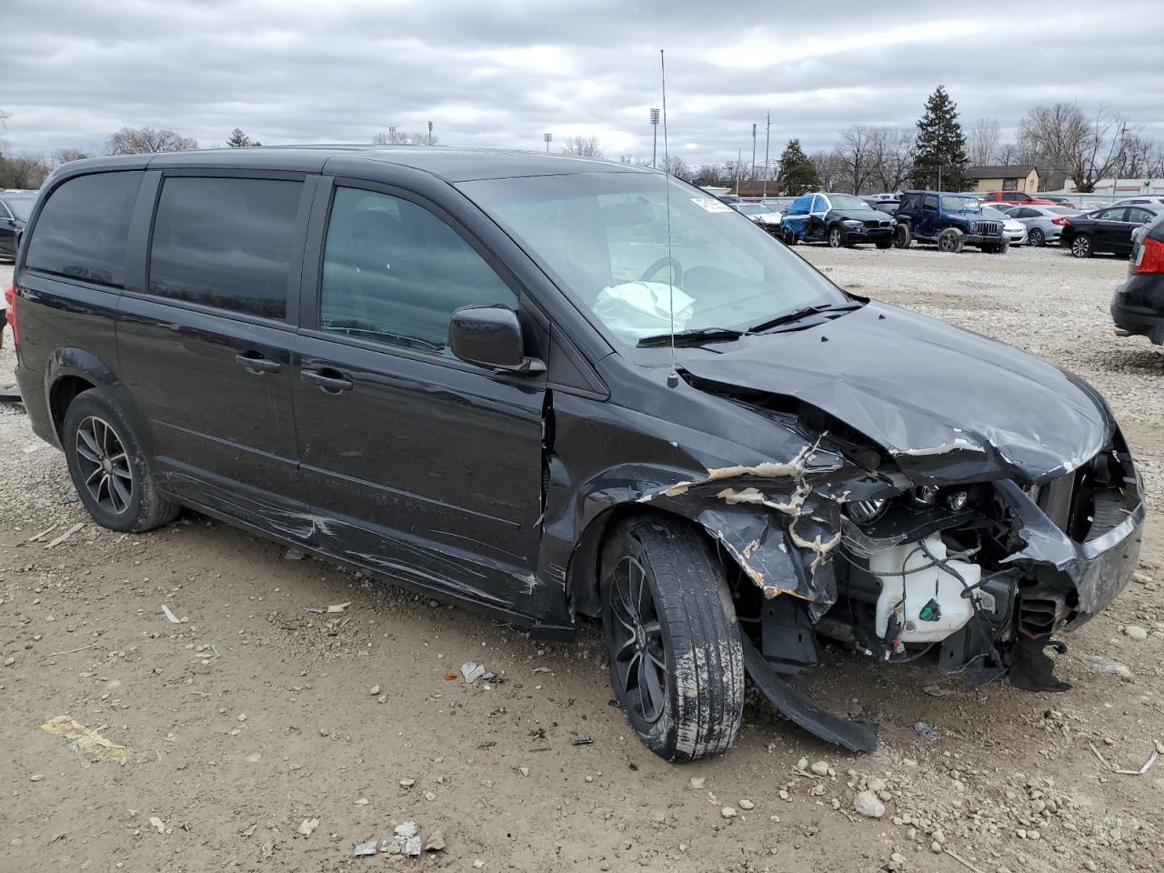 2015 Dodge Caravan - Image 4