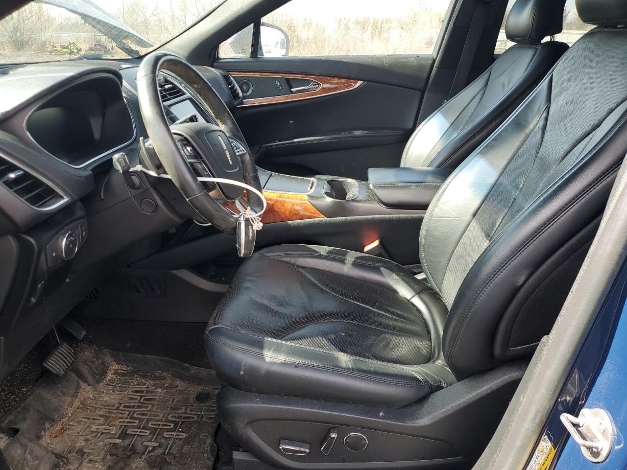 2019 Lincoln Nautilus - Image 7