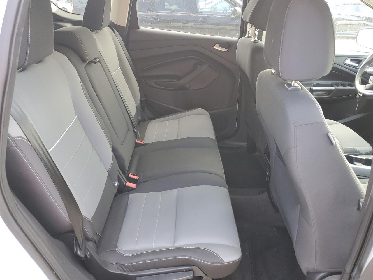 2014 Ford Escape - Image 11
