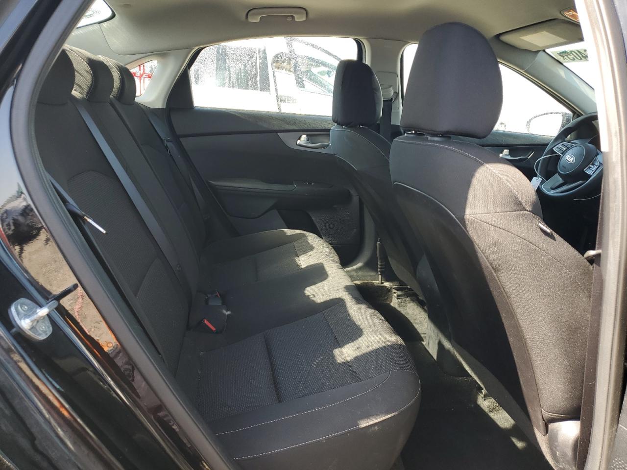 2019 Kia Forte - Image 10