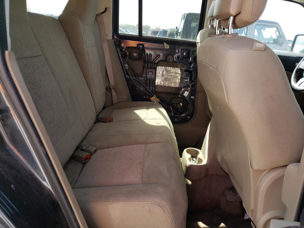 2014 Jeep Liberty (Patriot) - Image 11