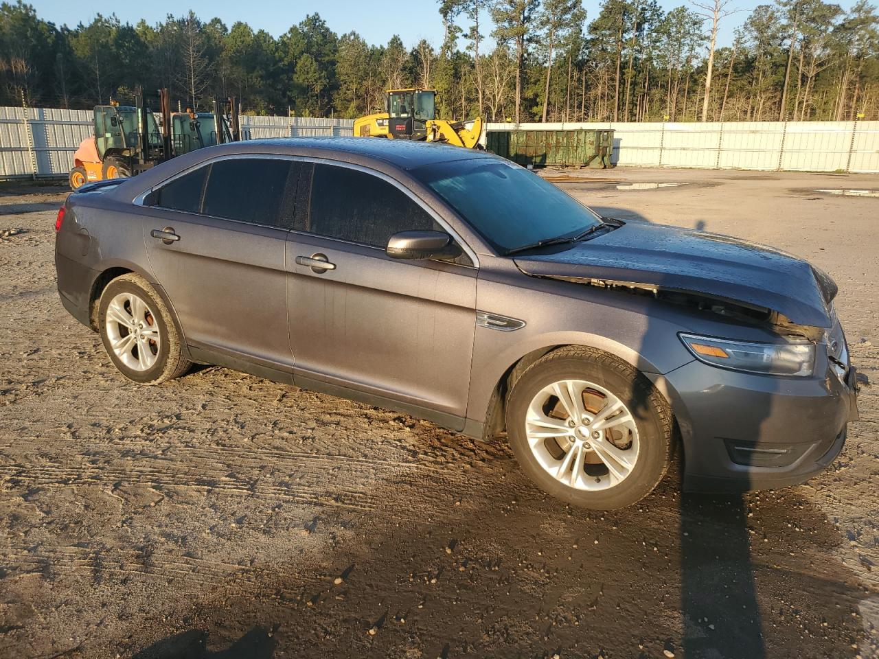 2013 Ford Taurus - Image 4