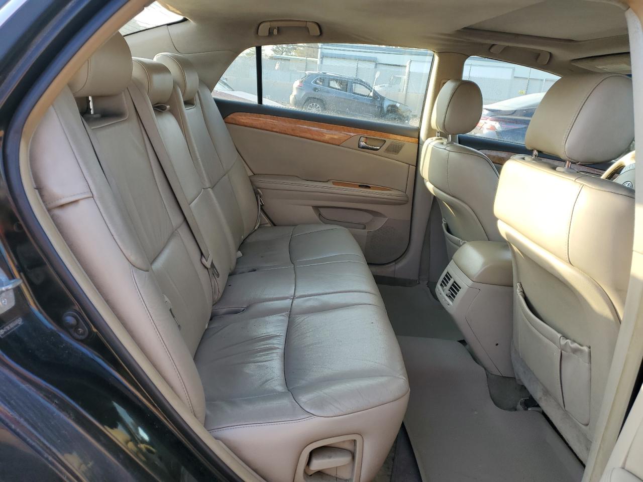 2006 Toyota Avalon - Image 10