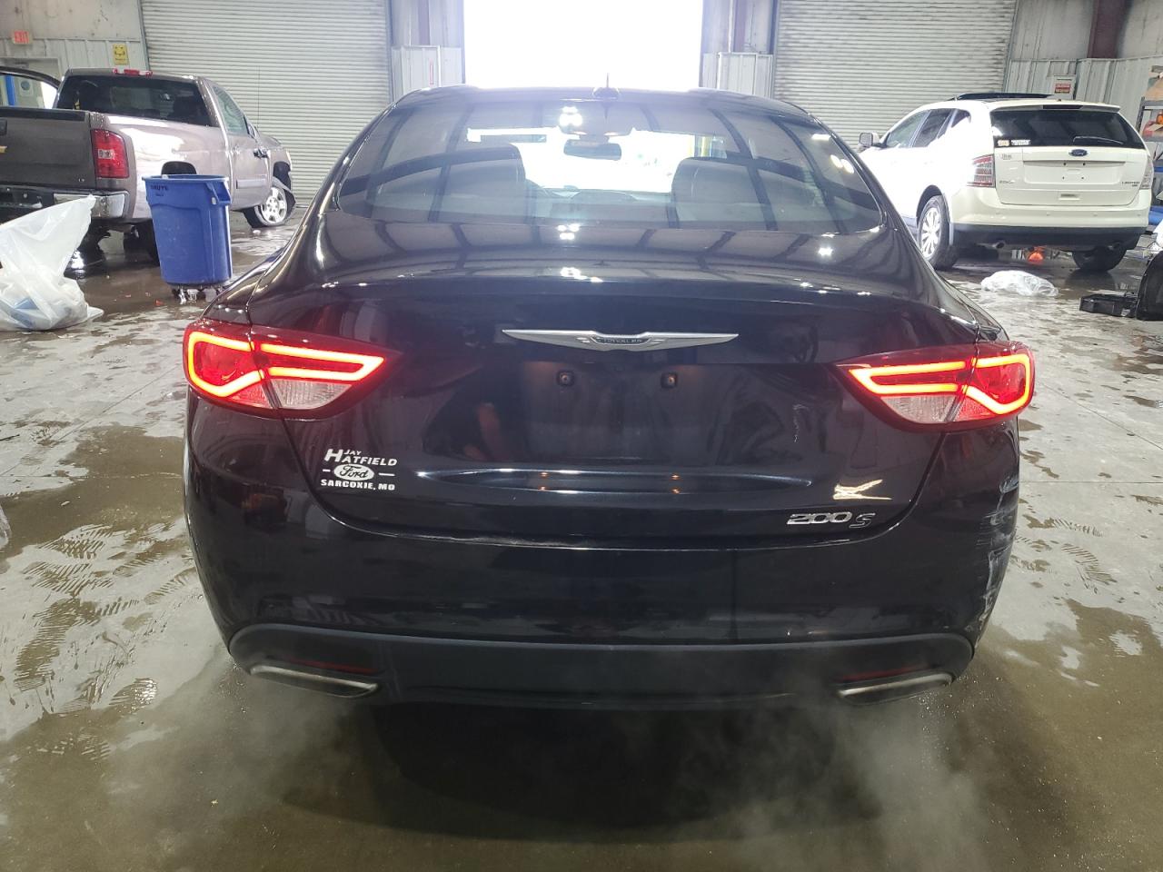 2015 Chrysler 200 - Image 6