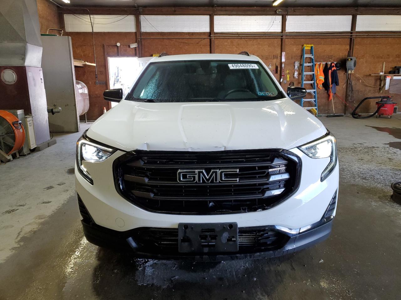 2019 GMC Terrain - Image 5