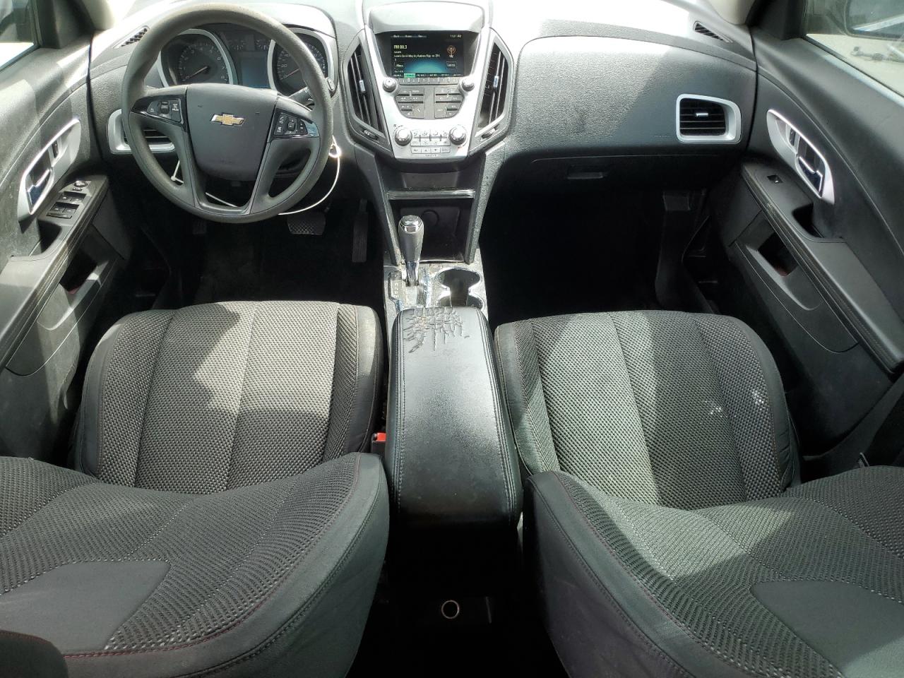 2017 Chevrolet Equinox - Image 8