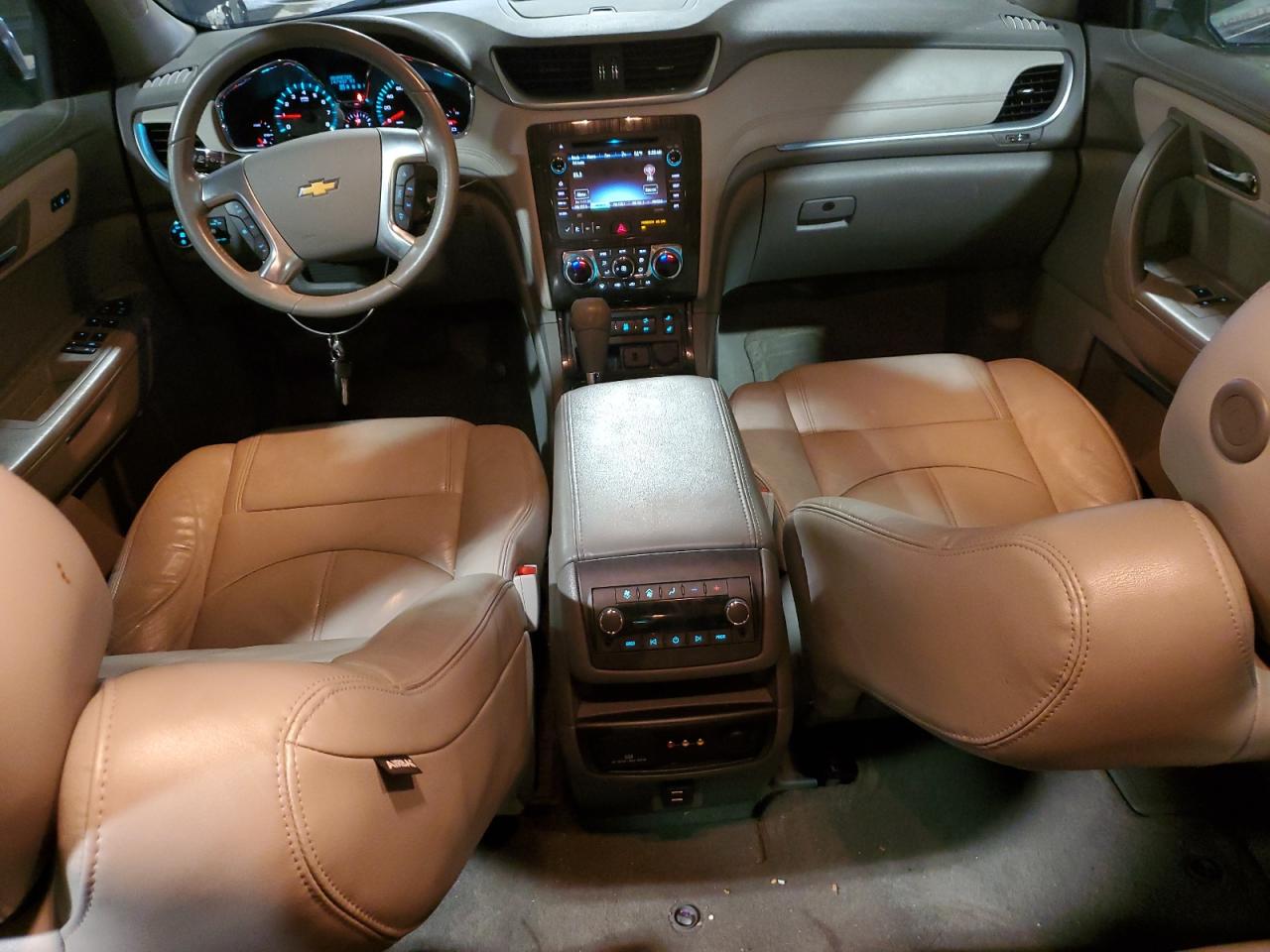 2016 Chevrolet Traverse - Image 8
