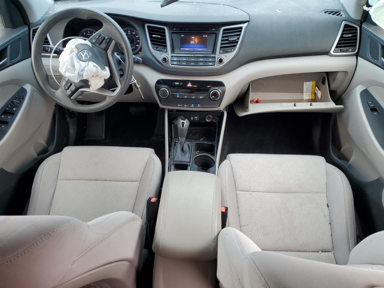 2017 Hyundai Tucson - Image 8