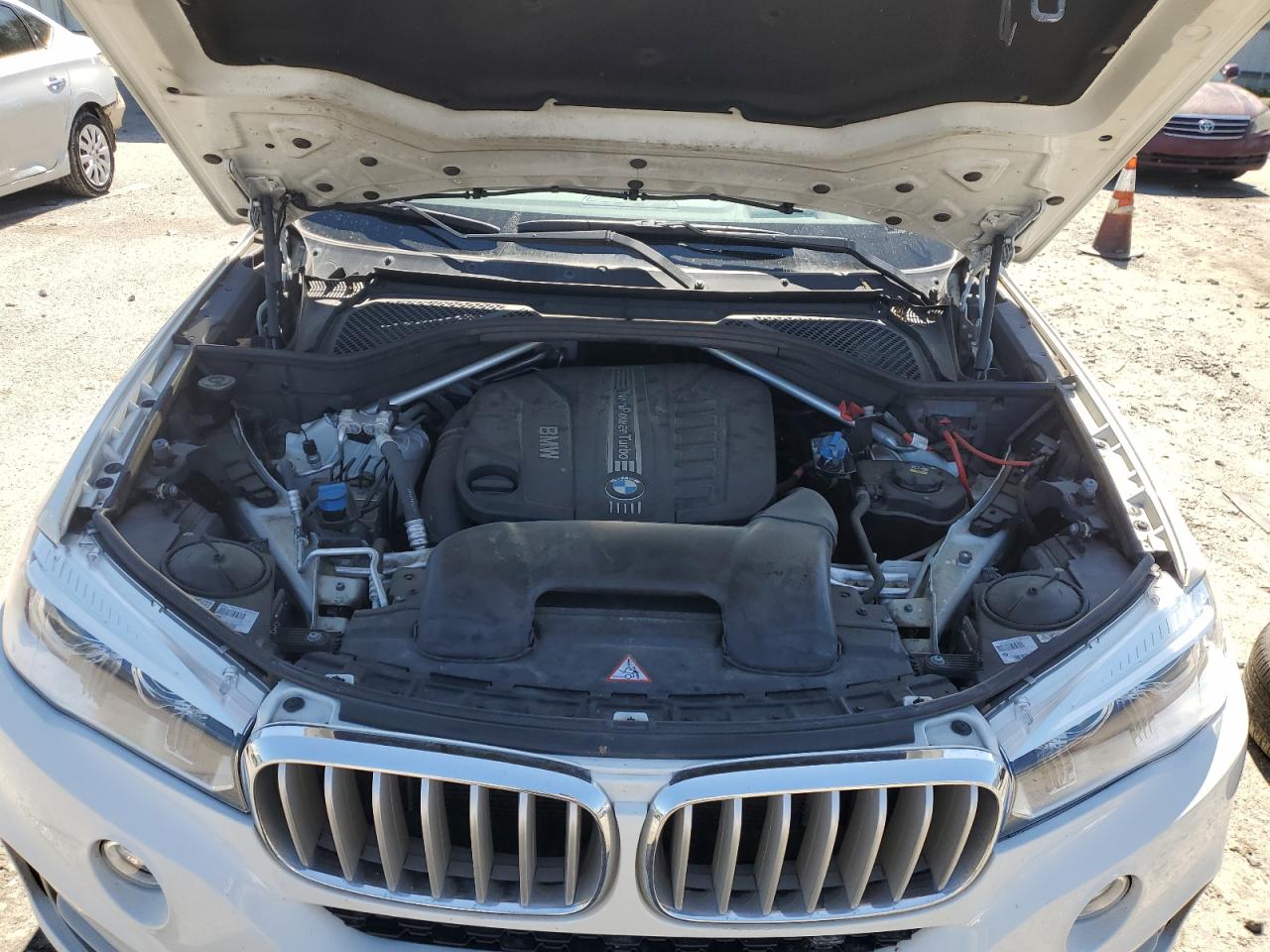 2015 BMW X5 - Image 12