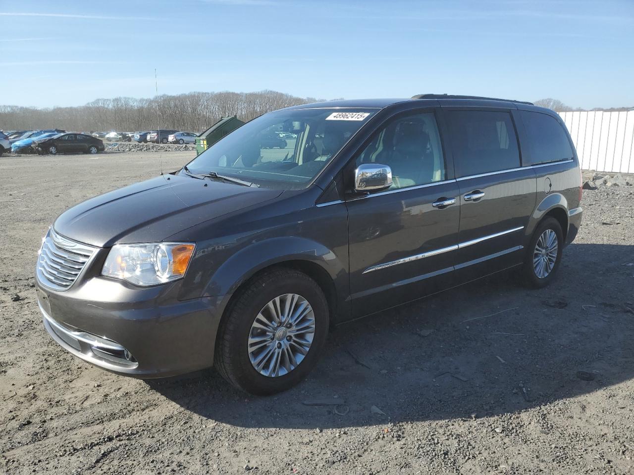 2015 Chrysler Town & Country - Image 1