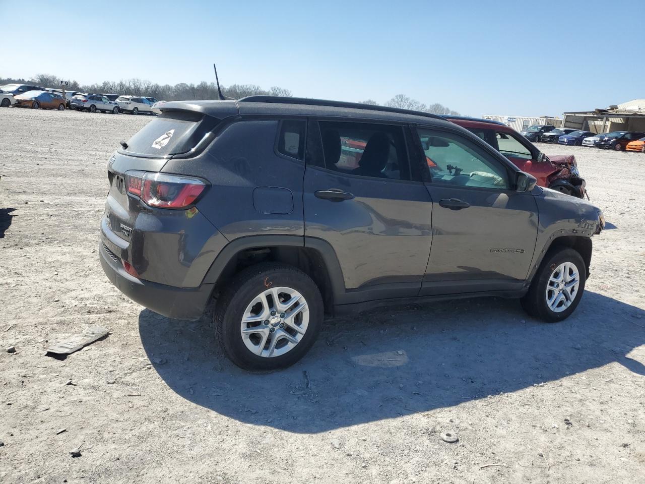 2017 Jeep Compass - Image 3